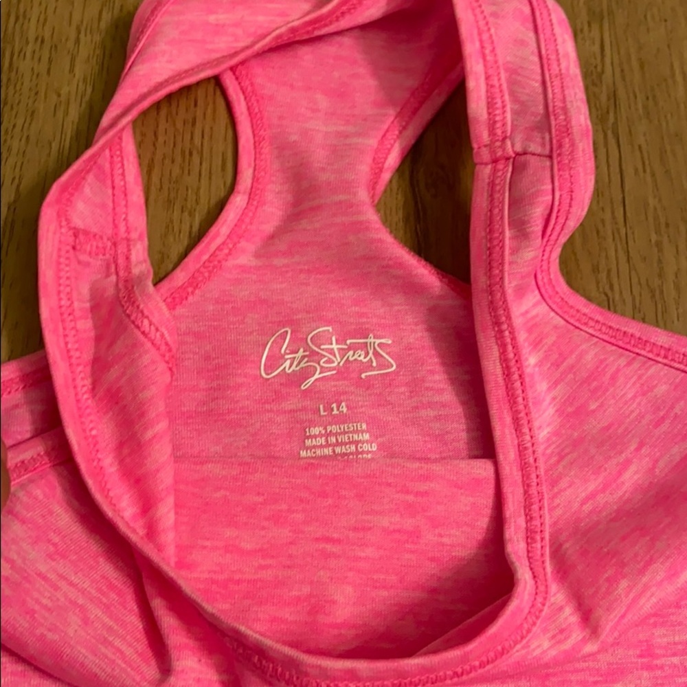 Pink - Picture 2 of 4